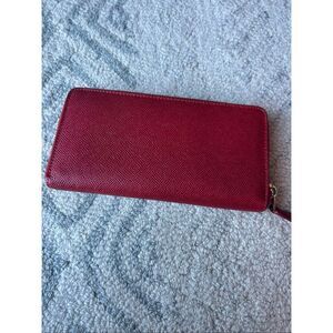 Coach red and gold wallet excellent condition